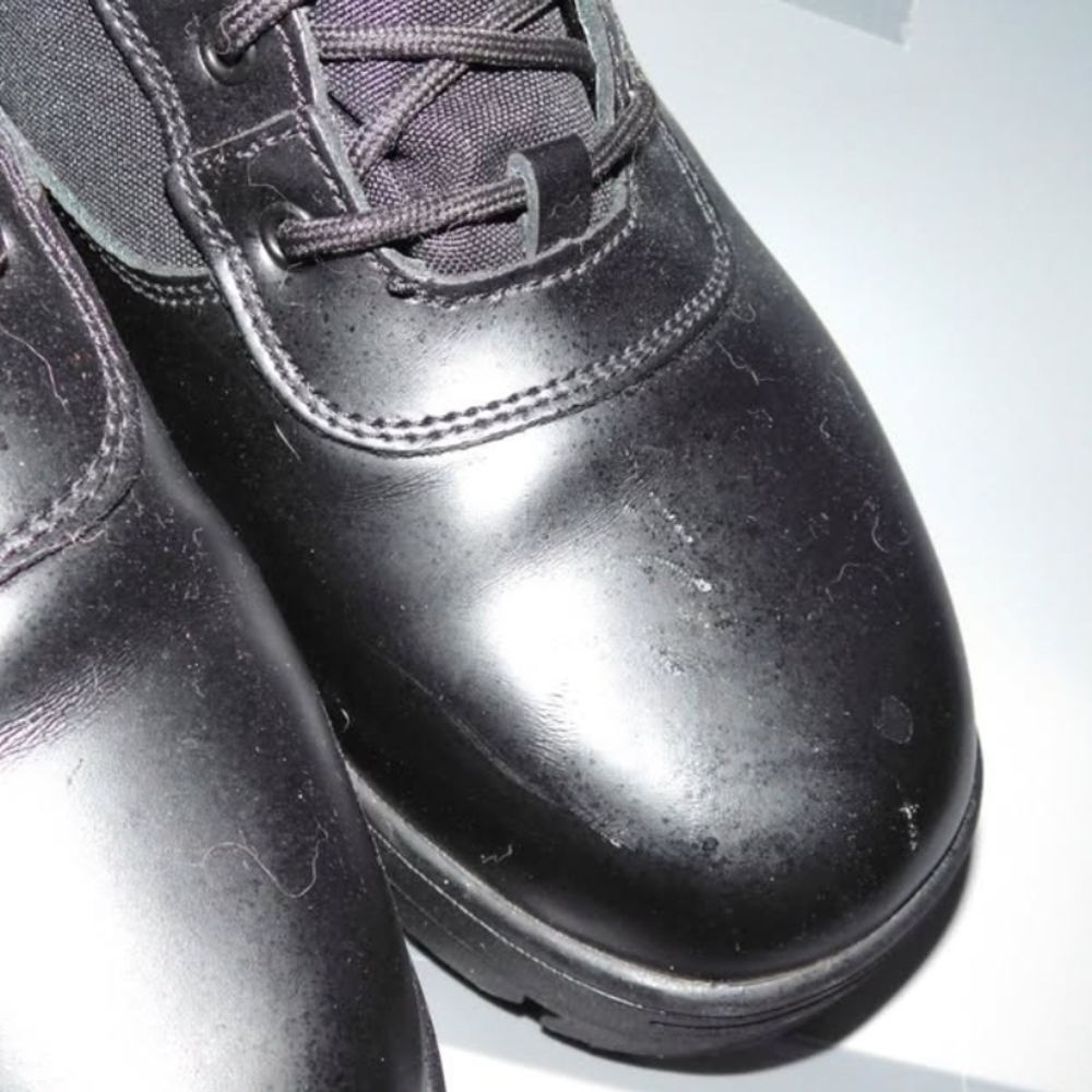 Skechers Black Men's Boots - Picture 2 of 6